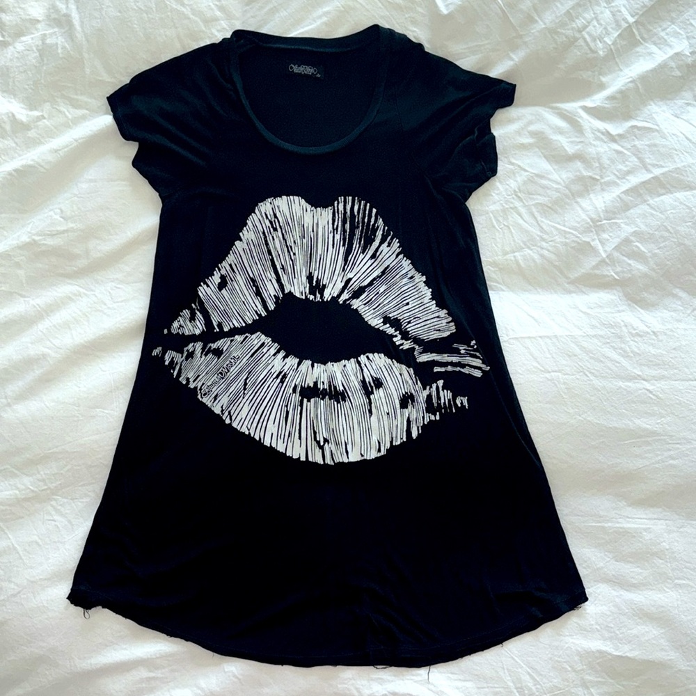 Lauren Moshi long tee